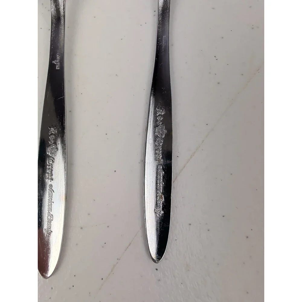 REO Crest American Beauty Accent Salad Forks Stainless Steel Japan Set Of 2
